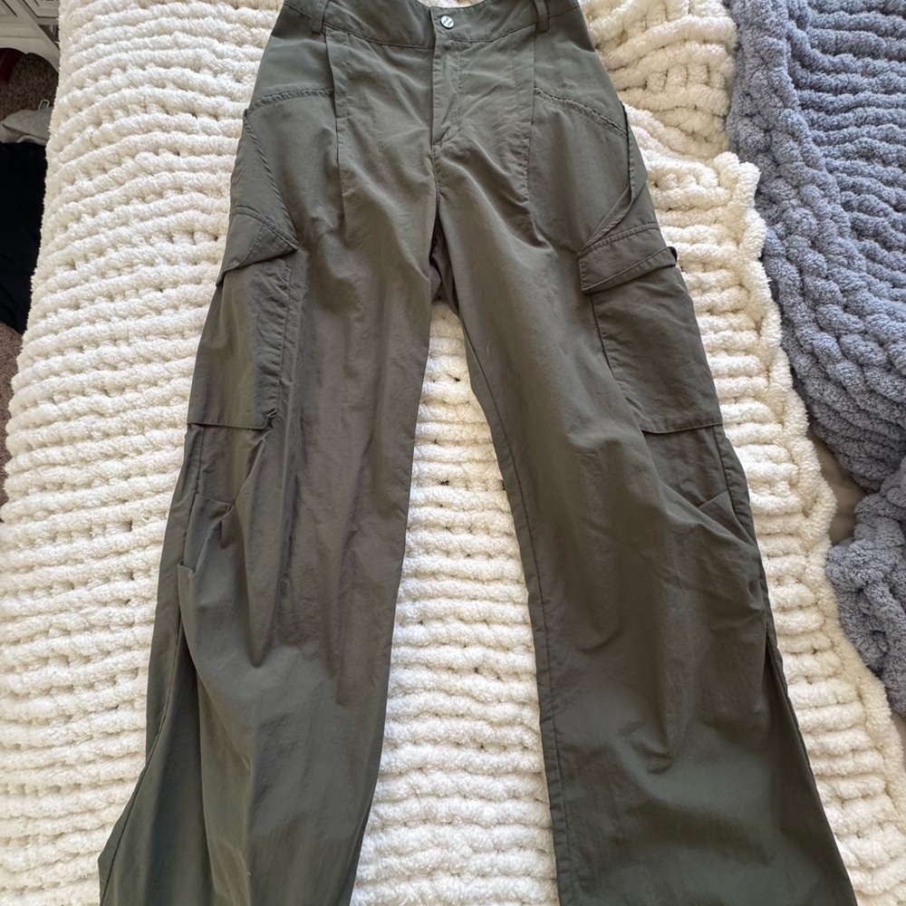 Women's Wide Leg Olive Cargo Pants